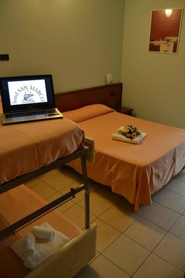 Hotel San Marco Francavilla Al Mare Esterno foto